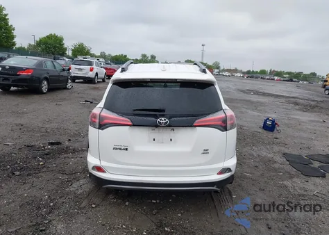 2018 Toyota Rav4 Se из США, поврежденный, VIN JTMJFREV7JJ748669